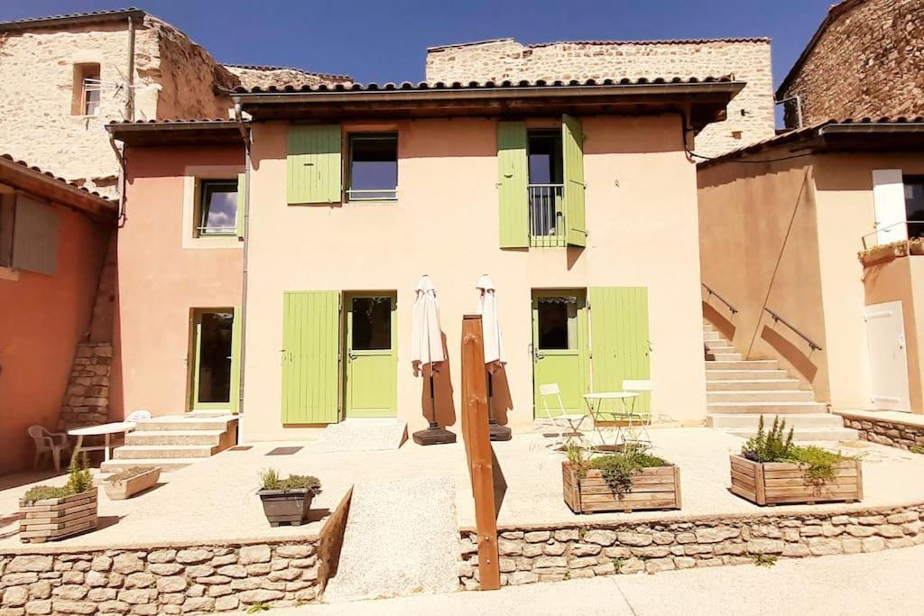 Gite Confortable Village Medieval Sainte-Jalle Baronnies Provencales Extérieur photo