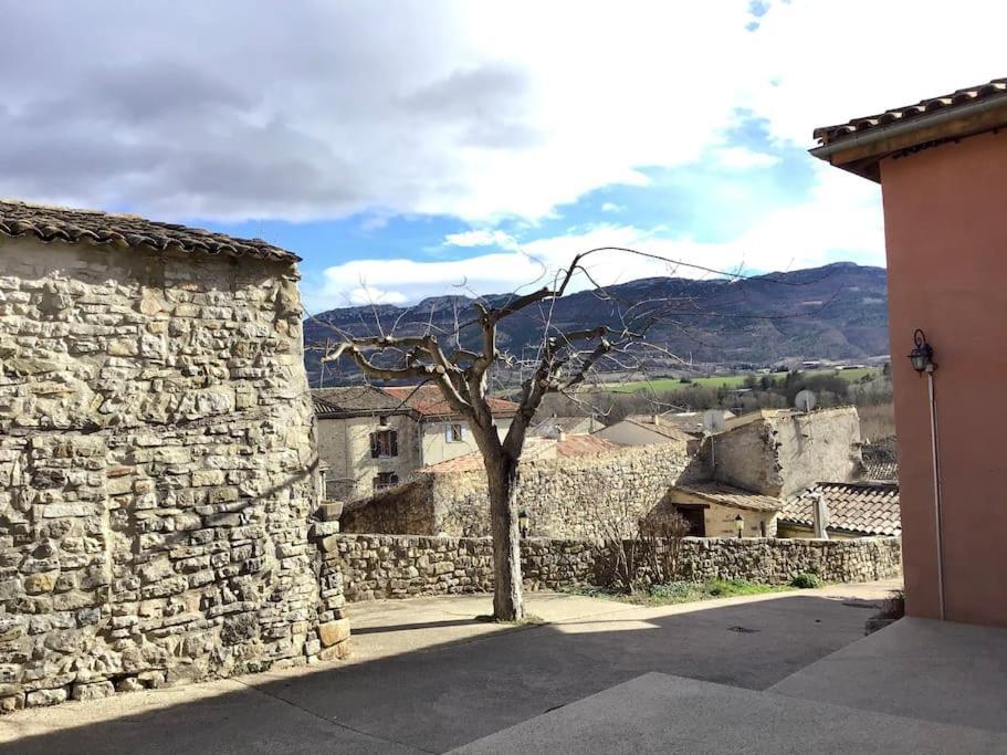 Gite Confortable Village Medieval Sainte-Jalle Baronnies Provencales Extérieur photo